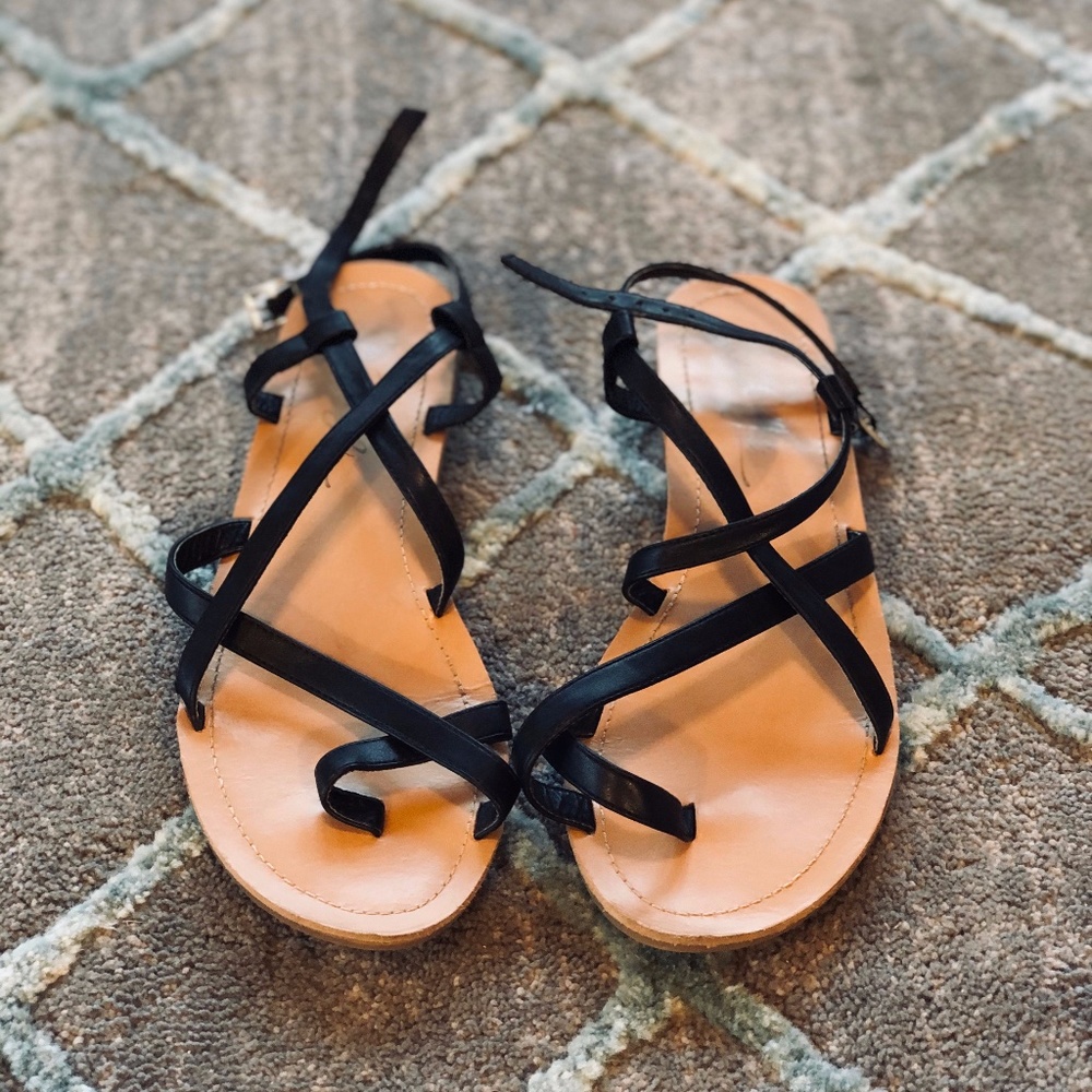 Black Criss Cross Faux Leather Sandals
